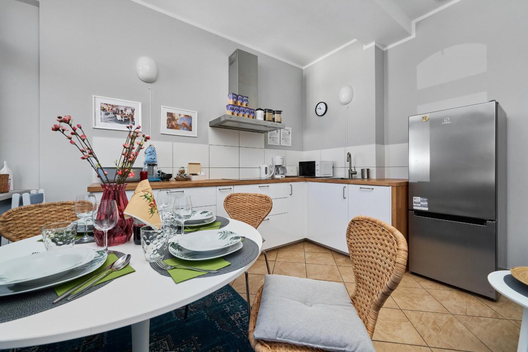 Apartament Szept Galeria Dominikanska By Noclegi Renters Wrocław Eksteriør bilde